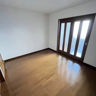 セイコーズマンション末広【207号室】の居間