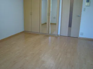 MULBERRY HOUSE(マルベリーハウス)【2階】の外観