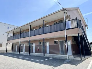 グラシャス【101号室】の外観