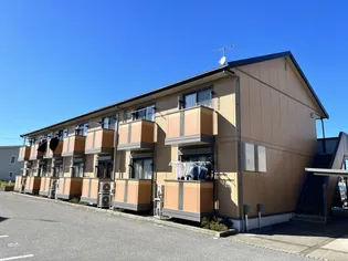 サンローズA棟【1階】の外観