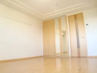 パークヒルズ・B【1階】の外観