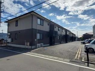 ラグージュの画像
