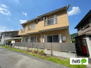 プールブゥ【2階】の外観