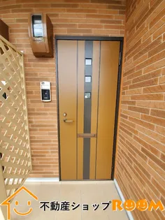 カーサはな【1階】の玄関