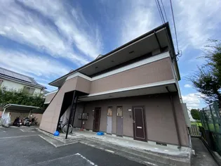 レイナ ソレアードの画像