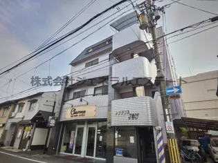 レジデンスジョイ日新町【303号室】の外観