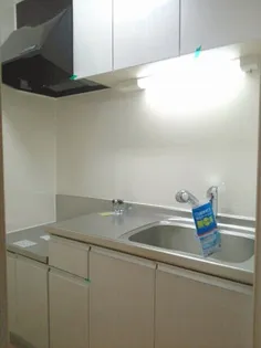 プロヴァンス ブリーズⅢ【1階】のキッチン