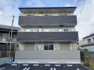 ゼファー 四辻【1階】の外観