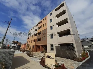 グランファーレ【5階】の外観