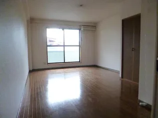 エンジェリック【112号室】の居間