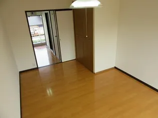 シェーンブルン【208号室】の内装