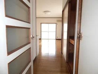 White Maison【105号室】の内装