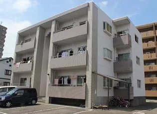 アメニティマンション【102号室】の外観