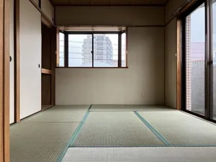 パレ・ドゥ大淀【2階】の内装