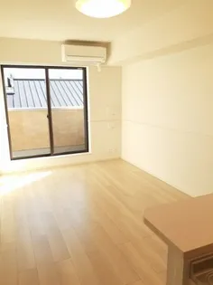 ハッピーメゾンⅦ B【2階】の居間