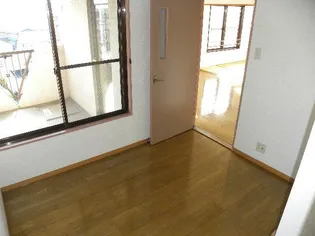 TKH−Ⅱ【301号室】の内装