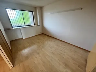 エミールシャラン【2階】の内装