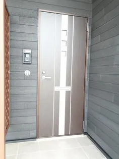 ハニーサックル Ⅱ【2階】の玄関