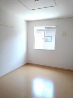 ヴィラ アイリス B棟【1階】の内装