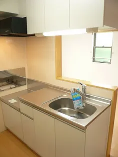 ハイブリッジ【2階】のキッチン