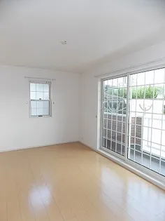 チェリー・ココ【1階】の居間