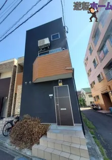 セレーノオオゾネ【105号室】の外観