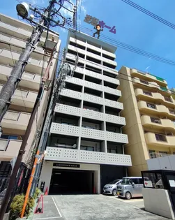 BSレジデンス栄(旧グランルージュ栄)【3階】の外観