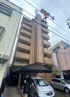 ソレアード関戸【7階】の外観