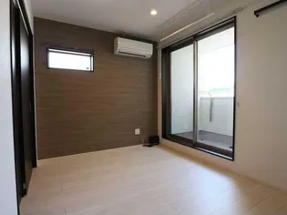 REGALEST Ele【1階】の居間