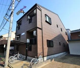 ファミール・エス【2階】の外観