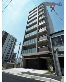 ルクール金山【9階】の外観