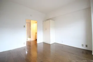 バザレビル【2階】の外観