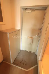 レジデンス新木【2階】の寝室