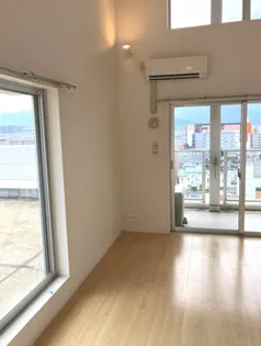 リアンシエルブルー東比恵【11階】の居間