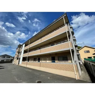 アンバーサルM【201号室】の外観