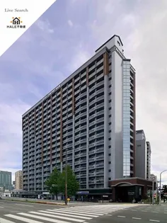 ロイヤルコンフォート渡辺通【3階】の外観