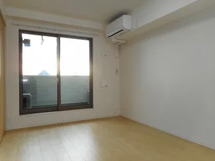 ピボットⅡ【2階】の居間