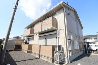 サンク ルナ Fの画像