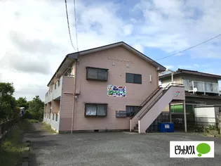 ファーストハイツ鳩塚【102号室】の外観