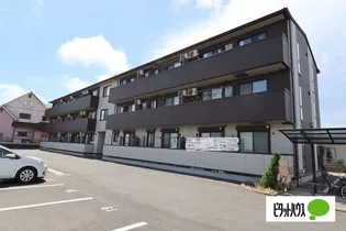 レフィナードの画像