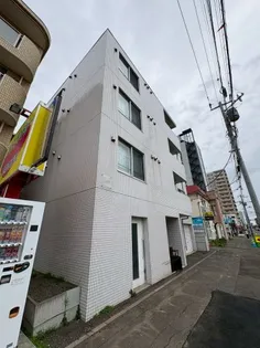 FEERIQUEの画像