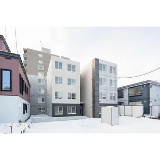 Elle Cube学園前(エルキューブ学園前)【2階】の外観