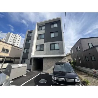 LIISA円山裏参道の外観
