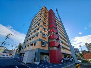 ウィングス砂津【6階】の外観