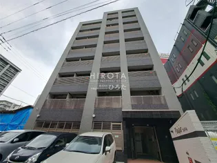 プレジール【3階】の外観