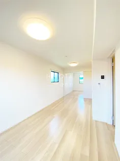 レジデンス プリュXI【2階】の内装