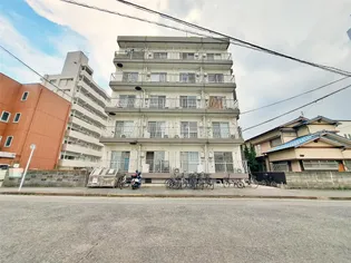 平和ハイツ【5階】の外観