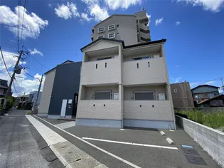 メゾン・アレックスワン城野【1階】の外観