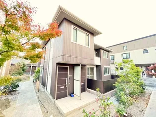 アルアミスタ B棟【1階】の外観