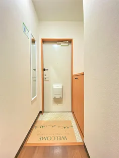 ジュネス守恒【1階】の玄関